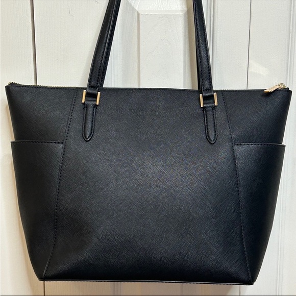 Michael Kors Black Gold Charlotte Ciara Large Zip Tote Shoulder Bag Purse - Picture 5 of 12